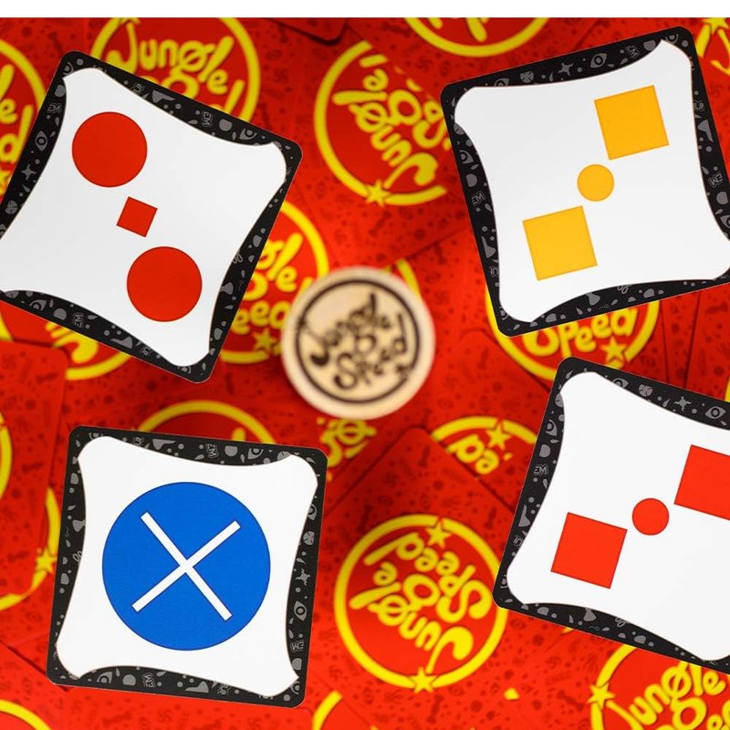 Jungle Speed: el tótem en el centro de la mesa, reflejos táctiles y por qué sigue ganando a todos sus imitadores