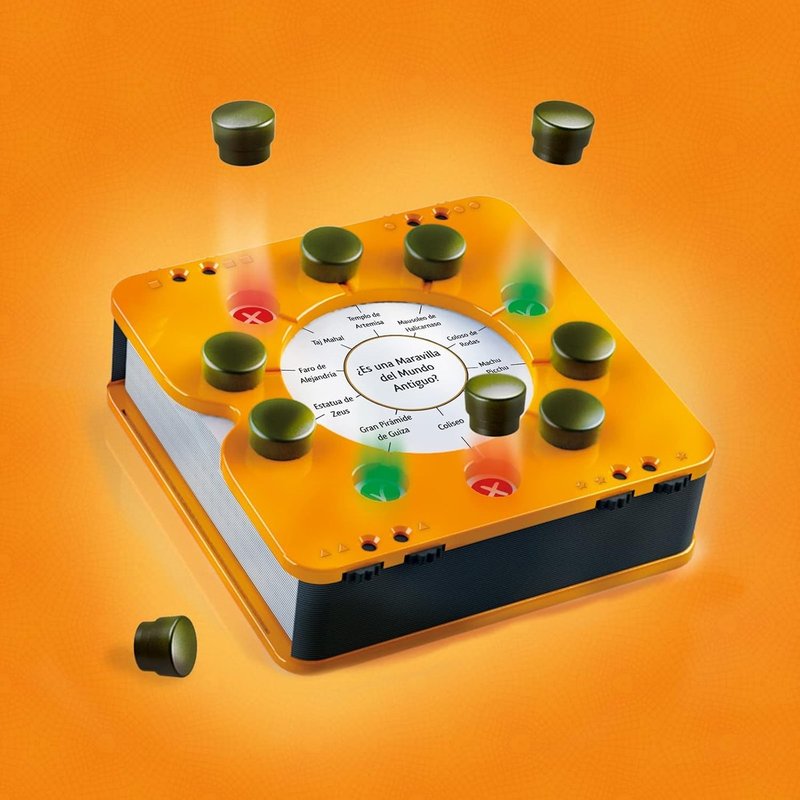 Smart 10: diez respuestas ocultas por carta, plantarse o arriesgar y el trivial que cabe en un bolsillo