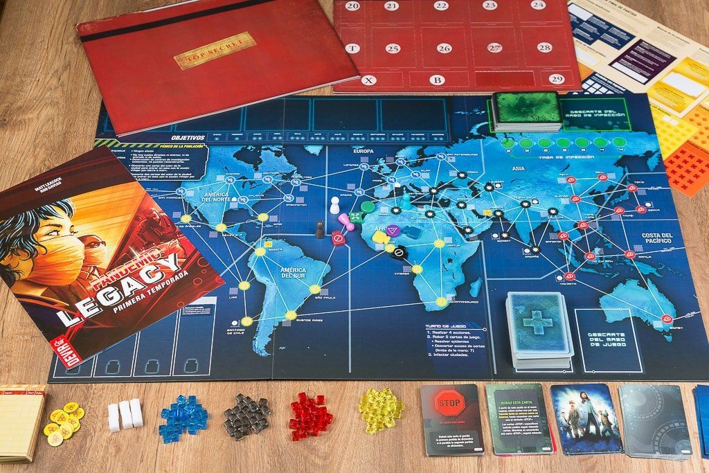 Pandemic Legacy Temporada 1: cuando un juego conocido se convierte en algo irreconocible